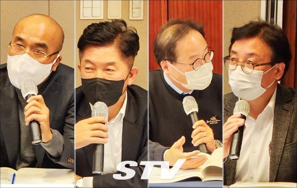 왼쪽부터 박일도 한국장례협회장, 전준진 대한상조산업협회장, 김현용 한국상조산업협회 사무총장, 주철 보건복지부 노인지원과장