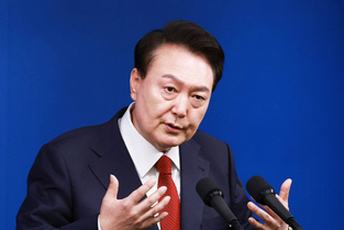 尹 “선거 도움되면 탈당”…“지지자 빠질 것” 단서 달아