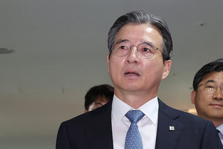 대통령실, 美 ‘25 관세’에 “국익 관철 중요”