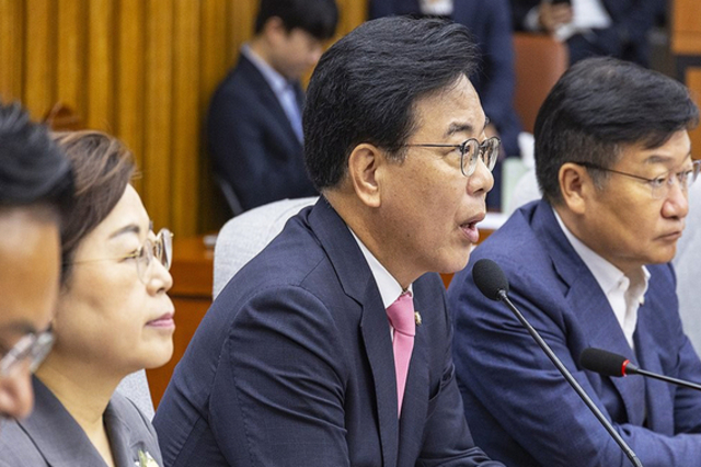 국힘 "與 상법·노란봉투법 강행…반시장 자해행위"