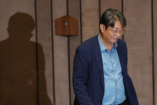 이춘석 파문에 與 ‘전전긍긍’ 野 ‘호시탐탐’