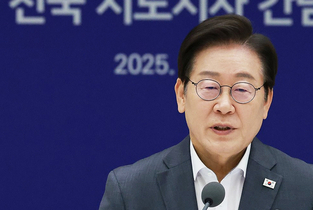 李대통령 지지율 65…국힘, 또 최저치 경신
